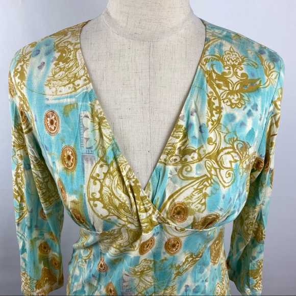 Cabi  3/4 Sleeve V Neck Tee Shirt Size L - Picture 2 of 7